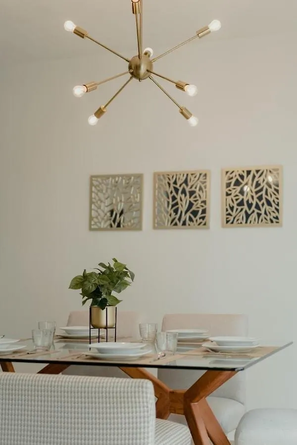 3Br Modern House Located In Downtown'S Heart Villa Cancun