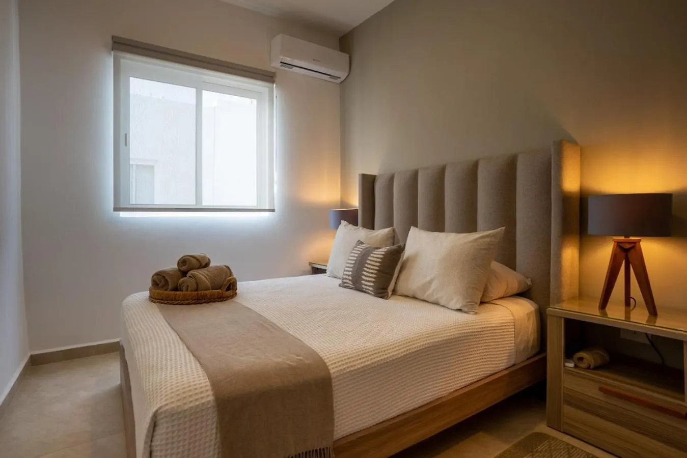 3Br Modern House Located In Downtown'S Heart Villa Cancun